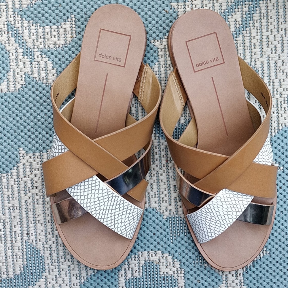 Dolce VitaWomen's Brown Preslie Sandal Size 8
